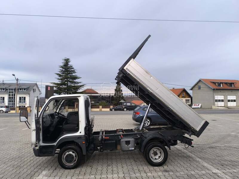 Nissan Cabstar