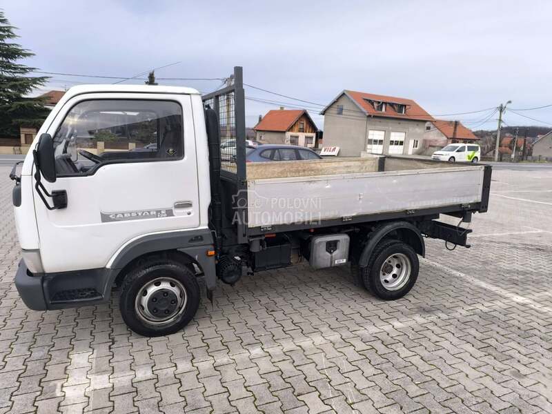 Nissan Cabstar
