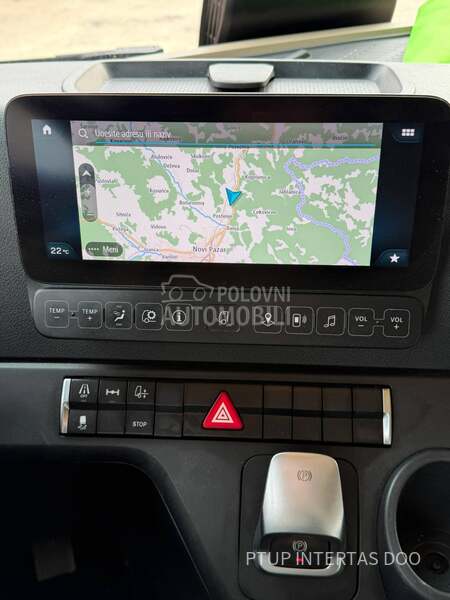 Mercedes Benz MP5 1845 Stream space