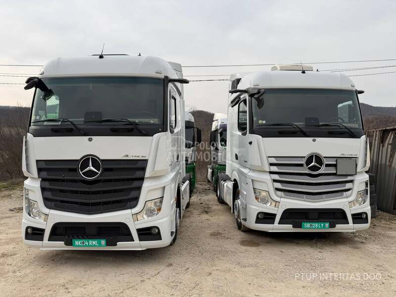 Mercedes Benz MP5 1845 Stream space