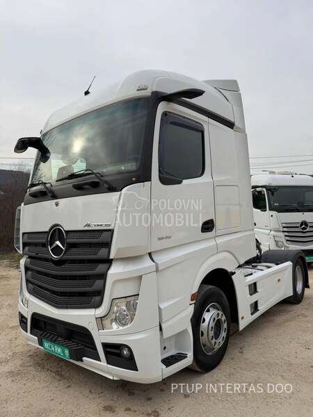 Mercedes Benz MP5 1845 Stream space