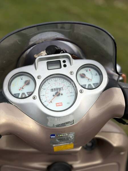 Aprilia scarabeo