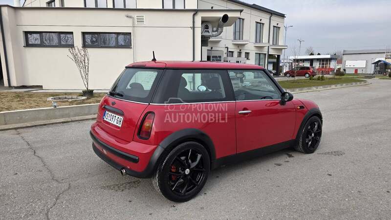 MINI Cooper 