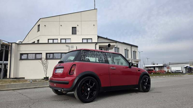 MINI Cooper 