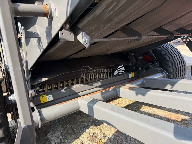 Claas Variant  480 rc