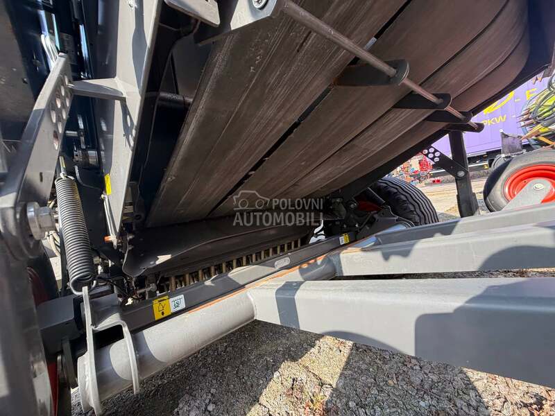 Claas Variant  480 rc