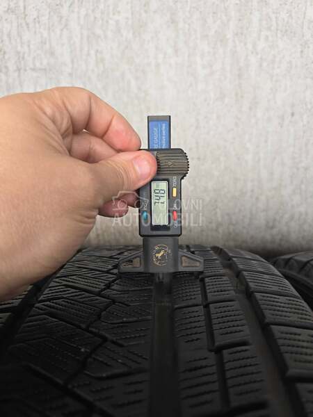 Triangle 245/45 R19 Zimska