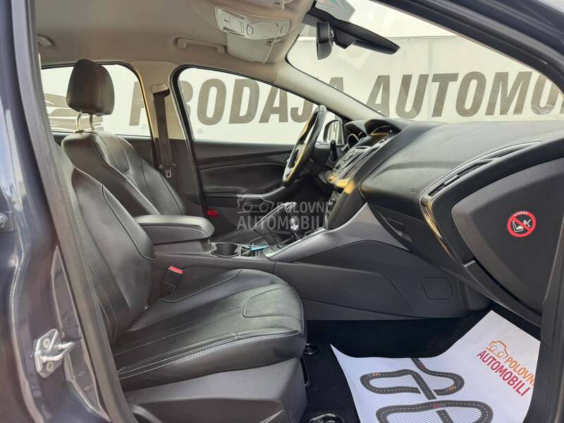 Ford Focus TITANIUM