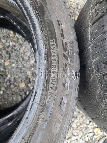 Pirelli 275/40 R19 Zimska
