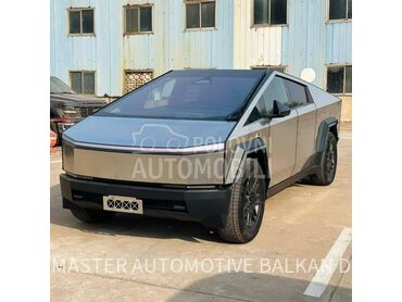 Tesla Cybertruck Tri Motor