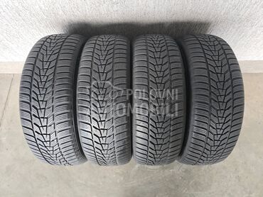 Hankook 215/60 R17 Zimska