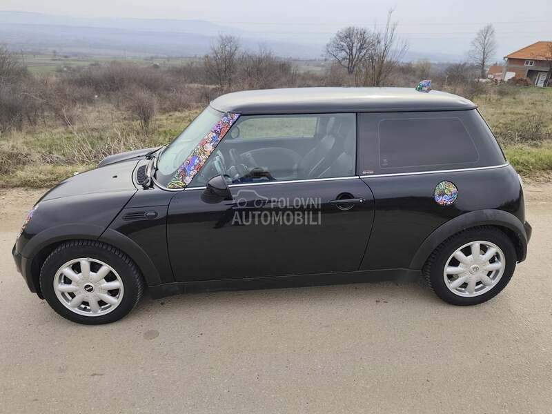 MINI Cooper 1.6