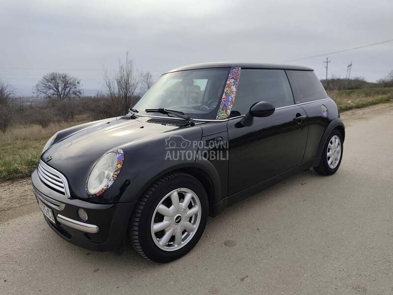 MINI Cooper 1.6