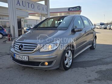 Mercedes Benz B 200 
