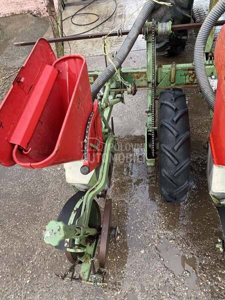 Nodet Pneumassem 4 reda