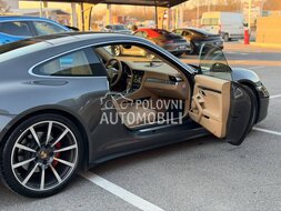 Porsche 911 Carrera 4s slika 43