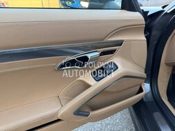 Porsche 911 Carrera 4s slika 23