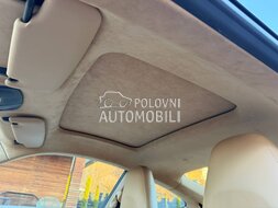 Porsche 911 Carrera 4s slika 39