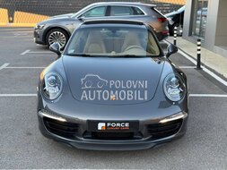 Porsche 911 Carrera 4s slika 6