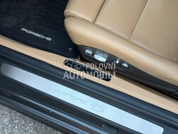 Porsche 911 Carrera 4s slika 26
