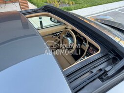 Porsche 911 Carrera 4s slika 16