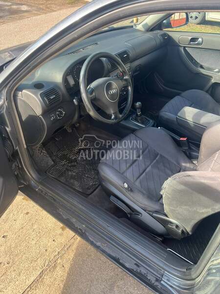 Audi A3 reg do 4.2.2027