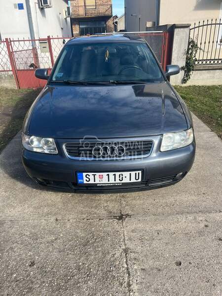Audi A3 reg do 4.2.2027