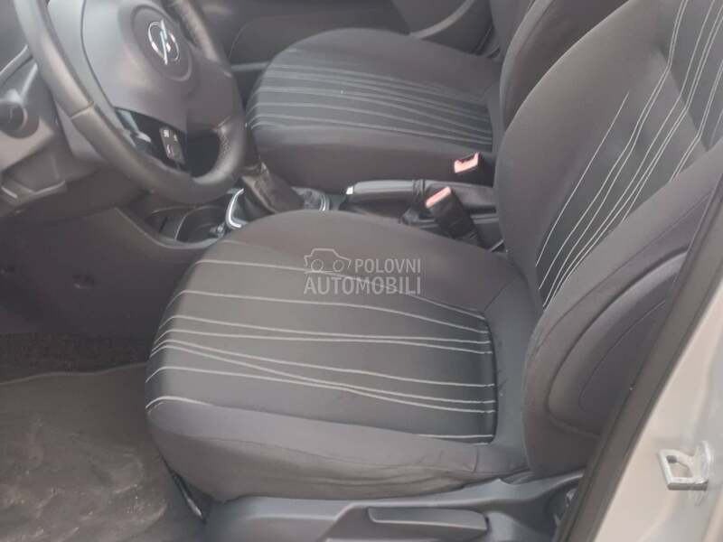 Opel Corsa D 1.2ben