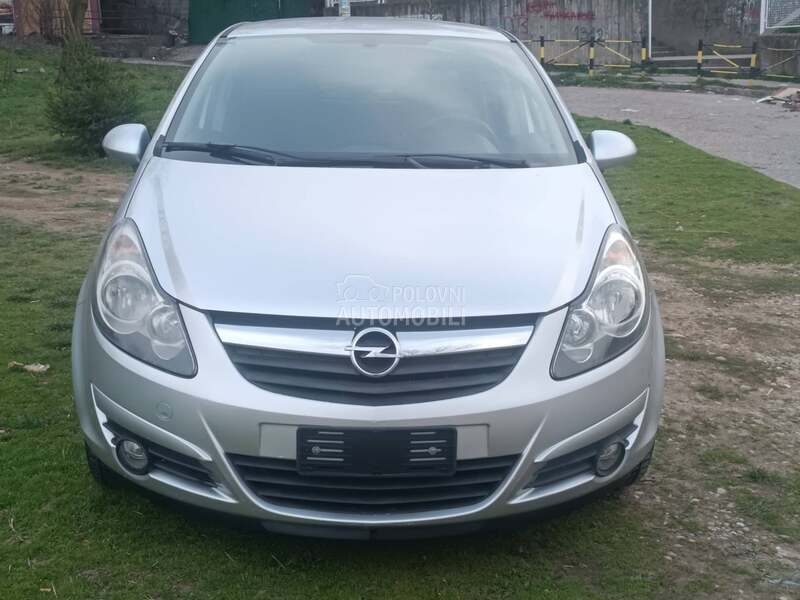 Opel Corsa D 1.2ben