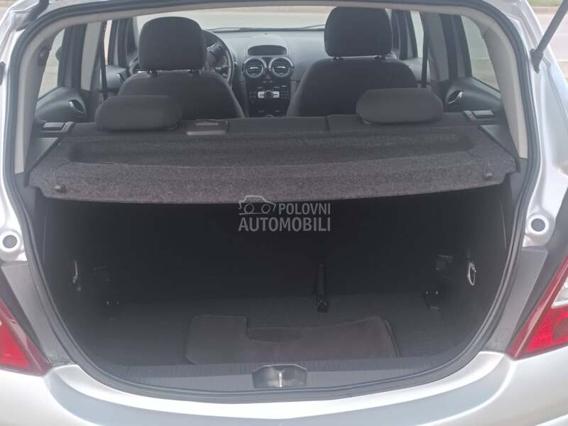 Opel Corsa D 1.2ben