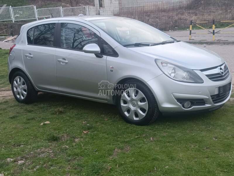 Opel Corsa D 1.2ben