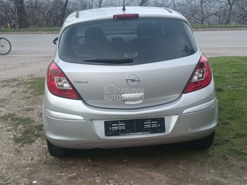 Opel Corsa D 1.2ben