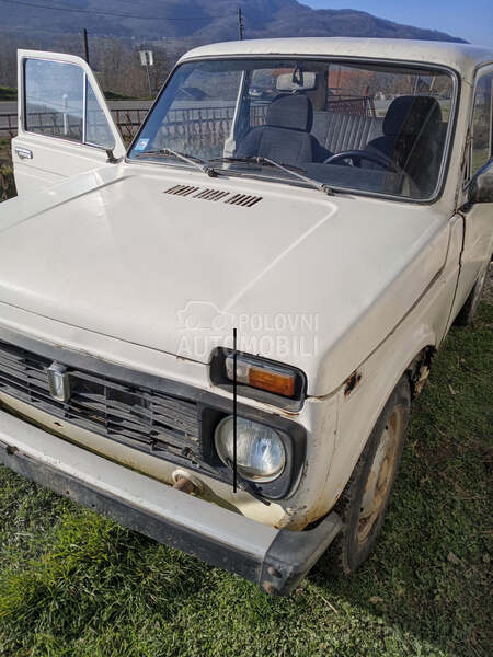 Lada Niva 