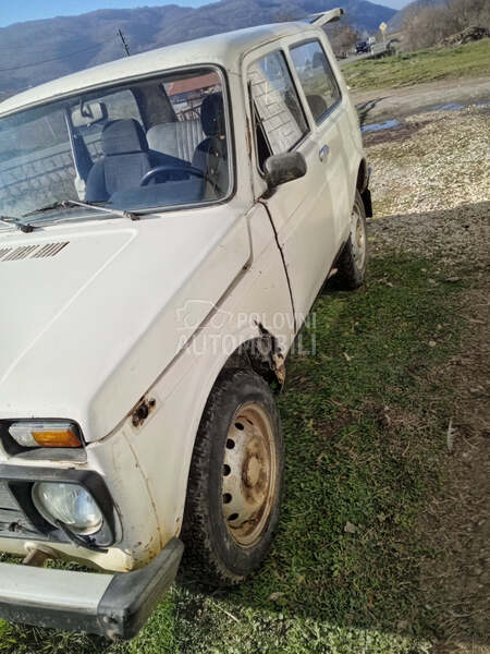 Lada Niva 