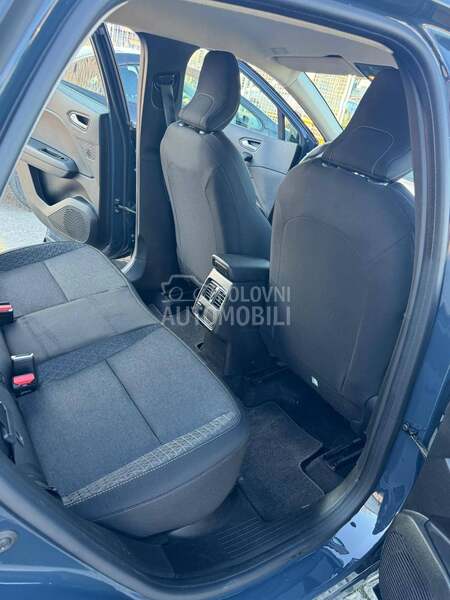 Renault Captur 1.6 E-TECK