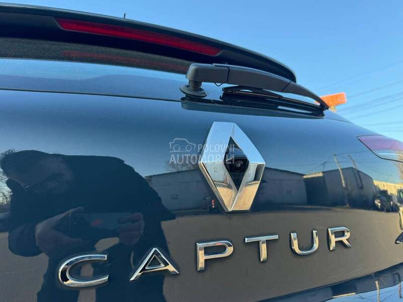 Renault Captur 1.6 E-TECK