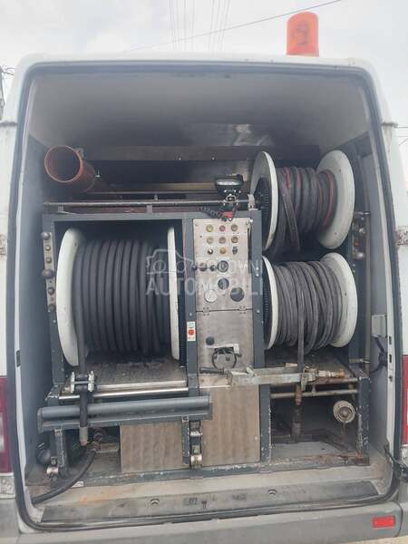 Mercedes Benz Sprinter 414