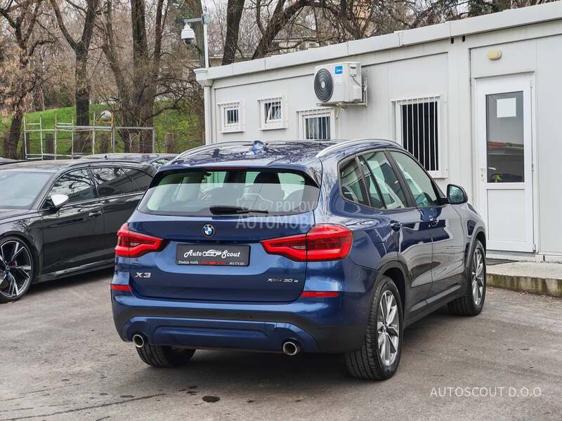 BMW X3 xDrive30e