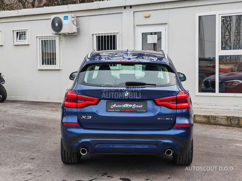 BMW X3 xDrive30e