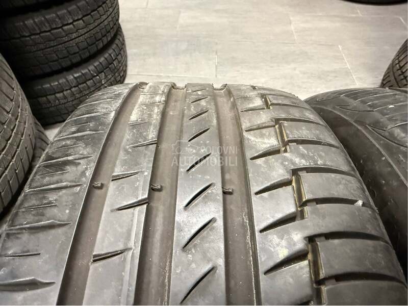 Continental 245/45 R18 Letnja