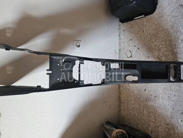 Donja centralna konzola za Audi A3 od 2003. do 2013. god.