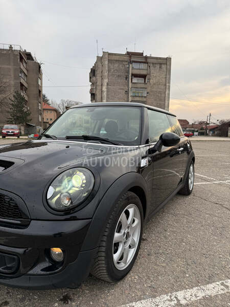 MINI Cooper S 