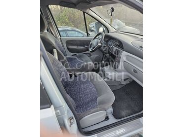 Sedista, enterijer kompletan za Renault Scenic od 1998. do 2003. god.
