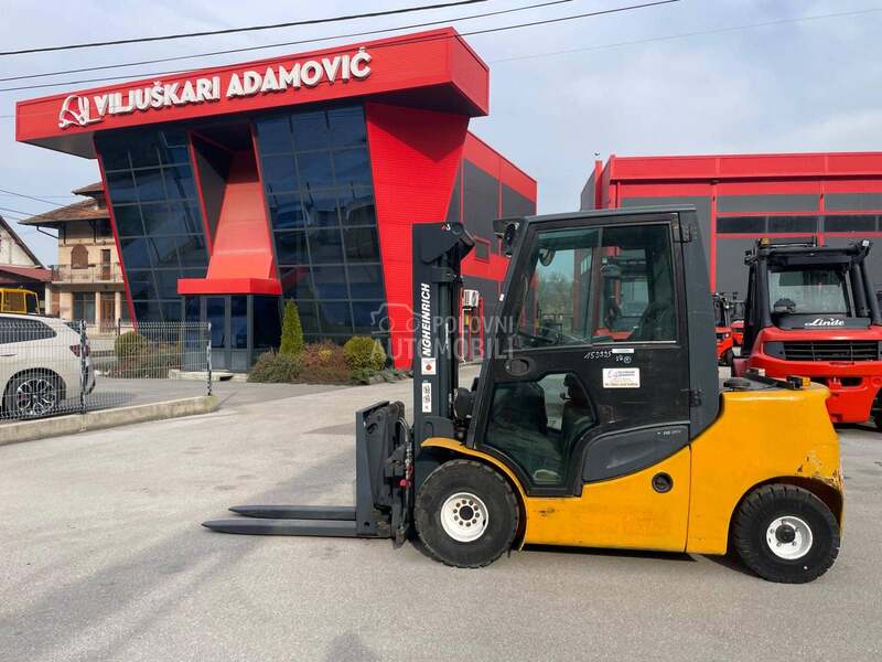 Jungheinrich 3.5 tona Triplex