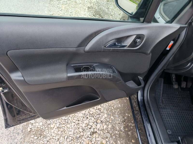 Opel Meriva 1.3 CDTI E5