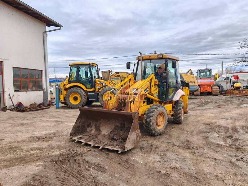 JCB 2CX