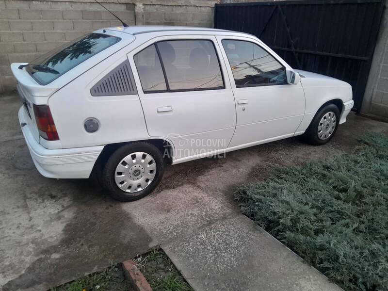 Opel Kadett 
