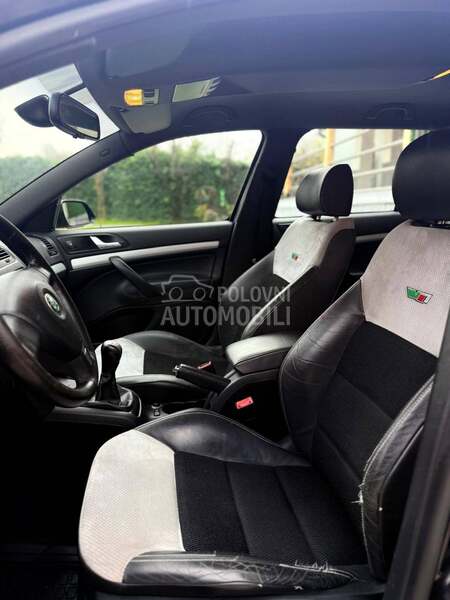 Škoda Octavia RS CH