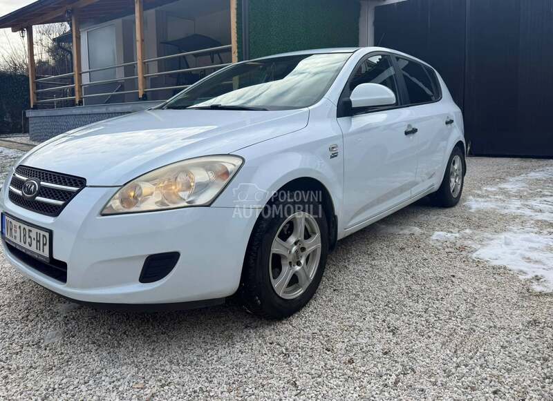Kia cee`d 