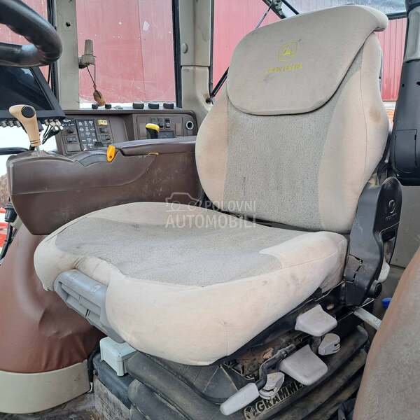 John Deere 6920